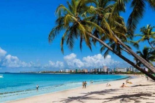فندق Pousada Lucrezia Maceió المظهر الخارجي الصورة